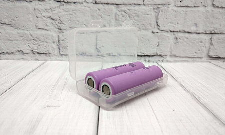 Бокс на 2 аккумулятора 18650 (белый)