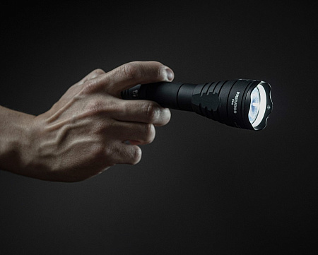 Фонарь с комплектом Armytek Predator Pro Magnet USB Extended Set белый